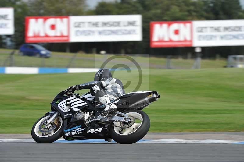 Motorcycle action photographs;donington;donington park leicestershire;donington photographs;event digital images;eventdigitalimages;no limits trackday;peter wileman photography;trackday;trackday digital images;trackday photos