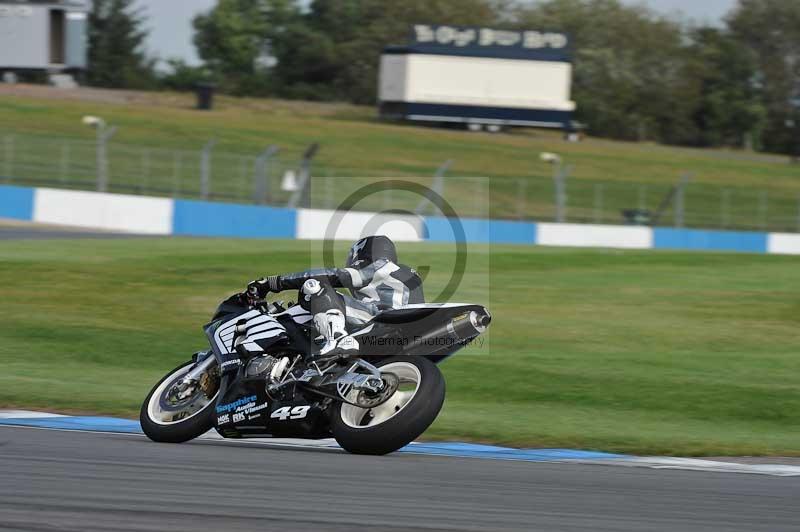 Motorcycle action photographs;donington;donington park leicestershire;donington photographs;event digital images;eventdigitalimages;no limits trackday;peter wileman photography;trackday;trackday digital images;trackday photos