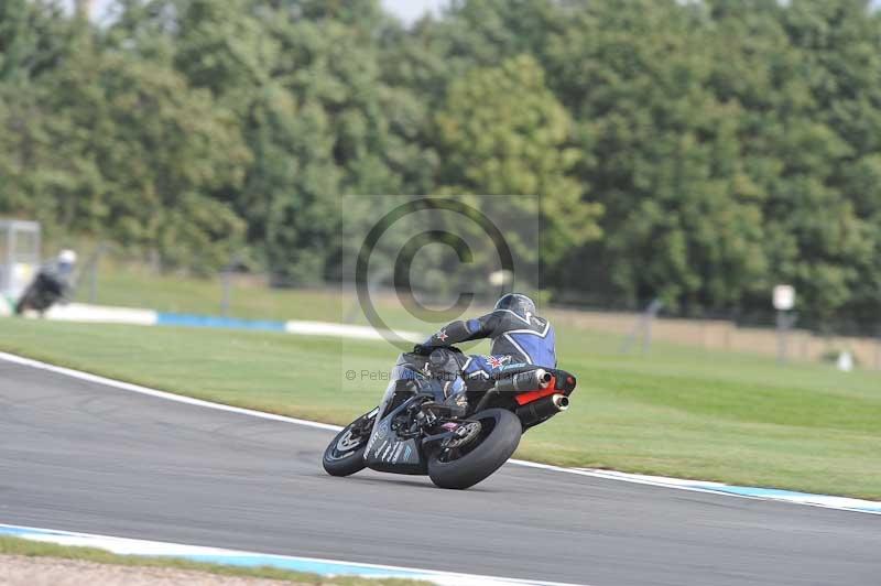 Motorcycle action photographs;donington;donington park leicestershire;donington photographs;event digital images;eventdigitalimages;no limits trackday;peter wileman photography;trackday;trackday digital images;trackday photos
