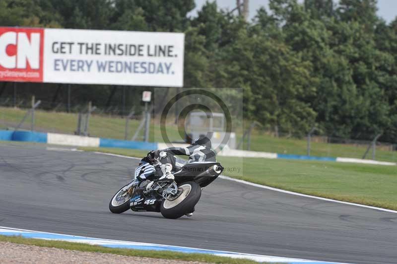 Motorcycle action photographs;donington;donington park leicestershire;donington photographs;event digital images;eventdigitalimages;no limits trackday;peter wileman photography;trackday;trackday digital images;trackday photos