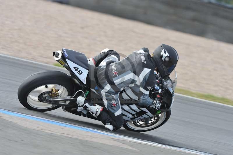 Motorcycle action photographs;donington;donington park leicestershire;donington photographs;event digital images;eventdigitalimages;no limits trackday;peter wileman photography;trackday;trackday digital images;trackday photos