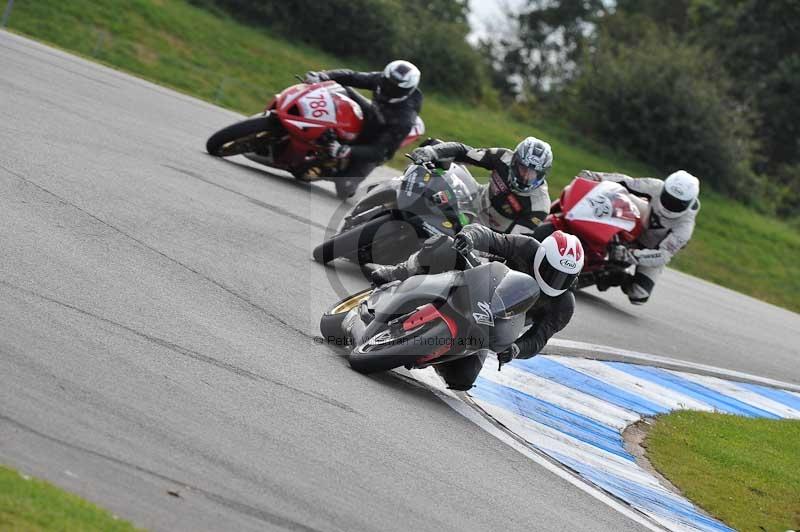 Motorcycle action photographs;donington;donington park leicestershire;donington photographs;event digital images;eventdigitalimages;no limits trackday;peter wileman photography;trackday;trackday digital images;trackday photos