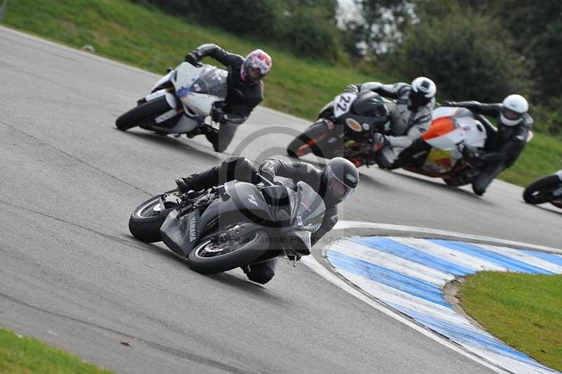 Motorcycle action photographs;donington;donington park leicestershire;donington photographs;event digital images;eventdigitalimages;no limits trackday;peter wileman photography;trackday;trackday digital images;trackday photos