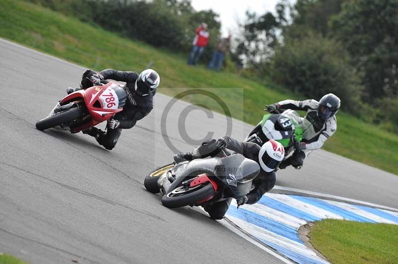 Motorcycle action photographs;donington;donington park leicestershire;donington photographs;event digital images;eventdigitalimages;no limits trackday;peter wileman photography;trackday;trackday digital images;trackday photos