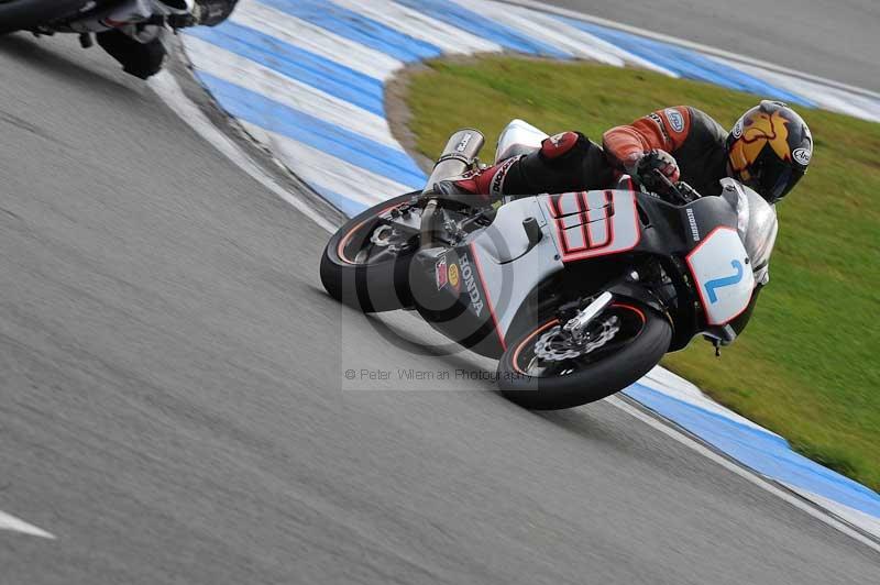 Motorcycle action photographs;donington;donington park leicestershire;donington photographs;event digital images;eventdigitalimages;no limits trackday;peter wileman photography;trackday;trackday digital images;trackday photos
