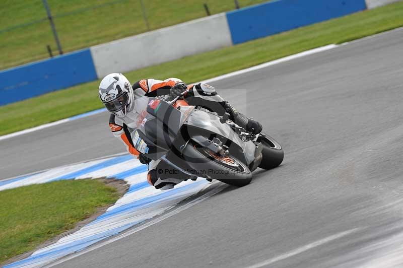Motorcycle action photographs;donington;donington park leicestershire;donington photographs;event digital images;eventdigitalimages;no limits trackday;peter wileman photography;trackday;trackday digital images;trackday photos