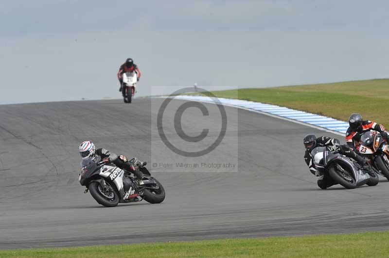 Motorcycle action photographs;donington;donington park leicestershire;donington photographs;event digital images;eventdigitalimages;no limits trackday;peter wileman photography;trackday;trackday digital images;trackday photos