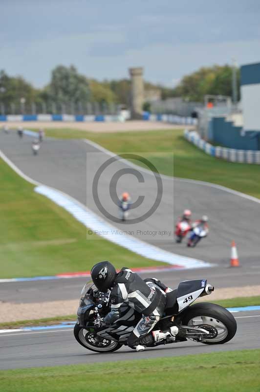 Motorcycle action photographs;donington;donington park leicestershire;donington photographs;event digital images;eventdigitalimages;no limits trackday;peter wileman photography;trackday;trackday digital images;trackday photos