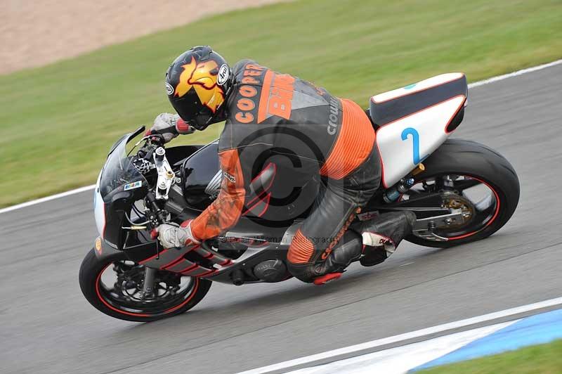 Motorcycle action photographs;donington;donington park leicestershire;donington photographs;event digital images;eventdigitalimages;no limits trackday;peter wileman photography;trackday;trackday digital images;trackday photos
