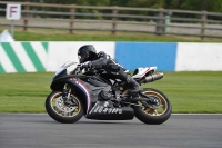 Motorcycle-action-photographs;donington;donington-park-leicestershire;donington-photographs;event-digital-images;eventdigitalimages;no-limits-trackday;peter-wileman-photography;trackday;trackday-digital-images;trackday-photos