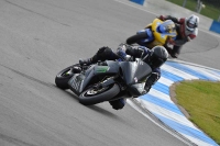 Motorcycle-action-photographs;donington;donington-park-leicestershire;donington-photographs;event-digital-images;eventdigitalimages;no-limits-trackday;peter-wileman-photography;trackday;trackday-digital-images;trackday-photos