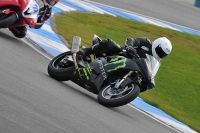 Motorcycle-action-photographs;donington;donington-park-leicestershire;donington-photographs;event-digital-images;eventdigitalimages;no-limits-trackday;peter-wileman-photography;trackday;trackday-digital-images;trackday-photos