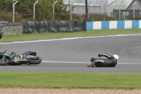 Motorcycle-action-photographs;donington;donington-park-leicestershire;donington-photographs;event-digital-images;eventdigitalimages;no-limits-trackday;peter-wileman-photography;trackday;trackday-digital-images;trackday-photos