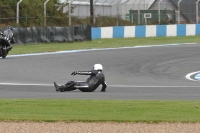 Motorcycle-action-photographs;donington;donington-park-leicestershire;donington-photographs;event-digital-images;eventdigitalimages;no-limits-trackday;peter-wileman-photography;trackday;trackday-digital-images;trackday-photos