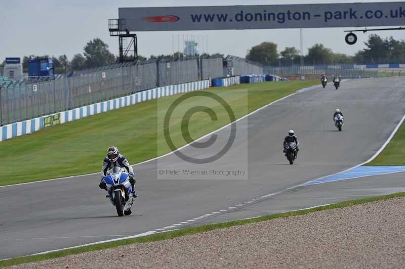 Motorcycle action photographs;donington;donington park leicestershire;donington photographs;event digital images;eventdigitalimages;no limits trackday;peter wileman photography;trackday;trackday digital images;trackday photos