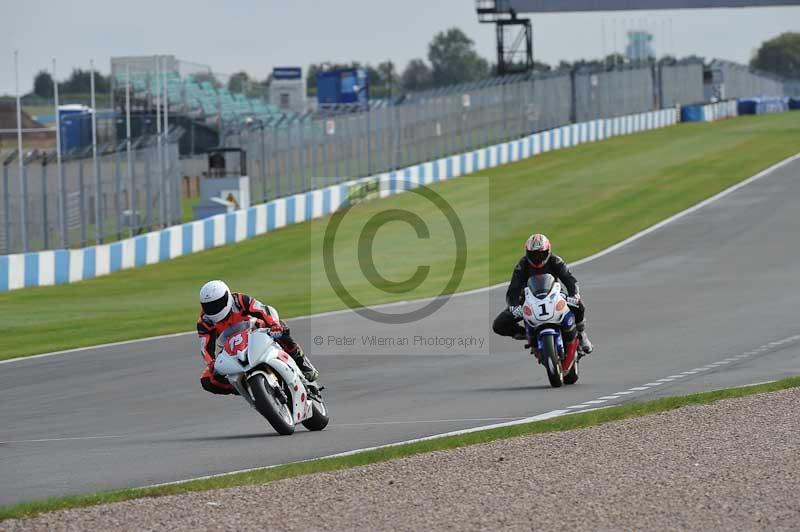 Motorcycle action photographs;donington;donington park leicestershire;donington photographs;event digital images;eventdigitalimages;no limits trackday;peter wileman photography;trackday;trackday digital images;trackday photos