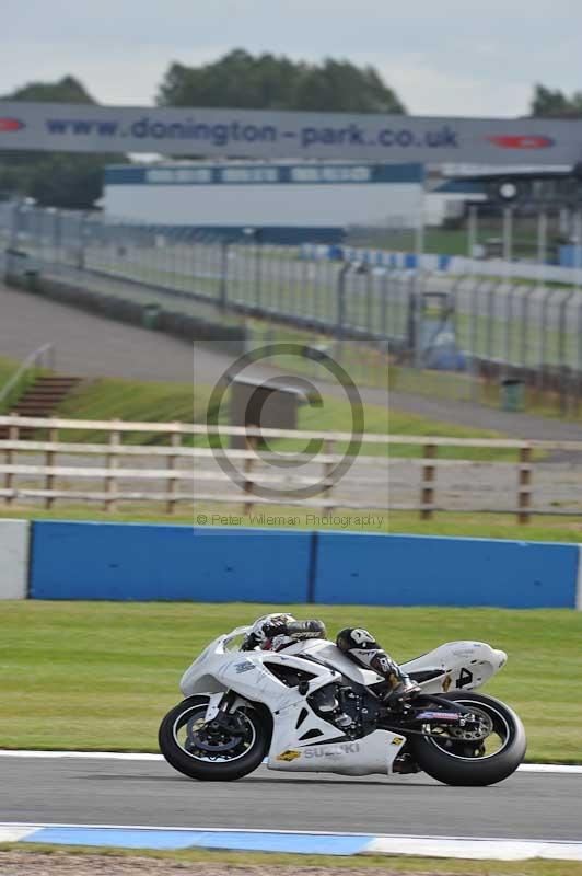 Motorcycle action photographs;donington;donington park leicestershire;donington photographs;event digital images;eventdigitalimages;no limits trackday;peter wileman photography;trackday;trackday digital images;trackday photos