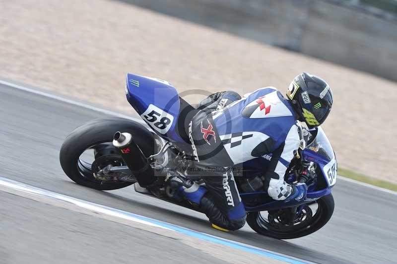 Motorcycle action photographs;donington;donington park leicestershire;donington photographs;event digital images;eventdigitalimages;no limits trackday;peter wileman photography;trackday;trackday digital images;trackday photos
