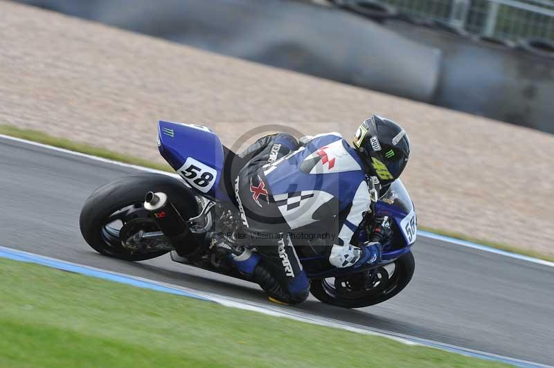 Motorcycle action photographs;donington;donington park leicestershire;donington photographs;event digital images;eventdigitalimages;no limits trackday;peter wileman photography;trackday;trackday digital images;trackday photos