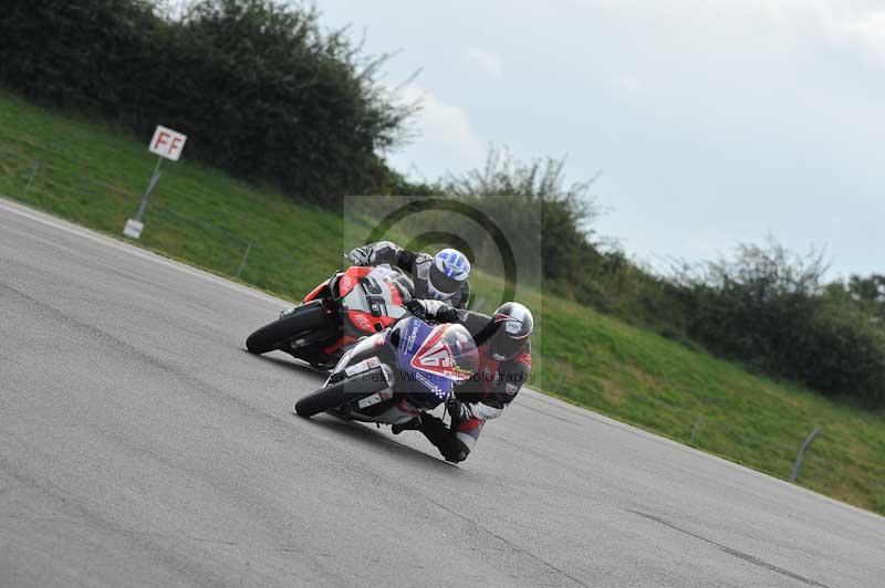 Motorcycle action photographs;donington;donington park leicestershire;donington photographs;event digital images;eventdigitalimages;no limits trackday;peter wileman photography;trackday;trackday digital images;trackday photos