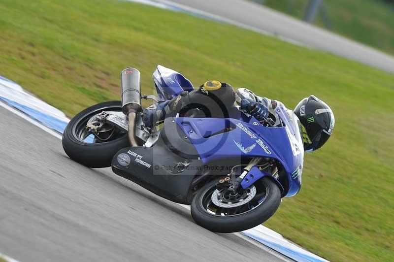 Motorcycle action photographs;donington;donington park leicestershire;donington photographs;event digital images;eventdigitalimages;no limits trackday;peter wileman photography;trackday;trackday digital images;trackday photos