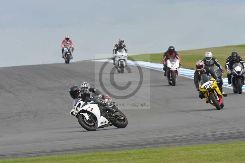 Motorcycle action photographs;donington;donington park leicestershire;donington photographs;event digital images;eventdigitalimages;no limits trackday;peter wileman photography;trackday;trackday digital images;trackday photos