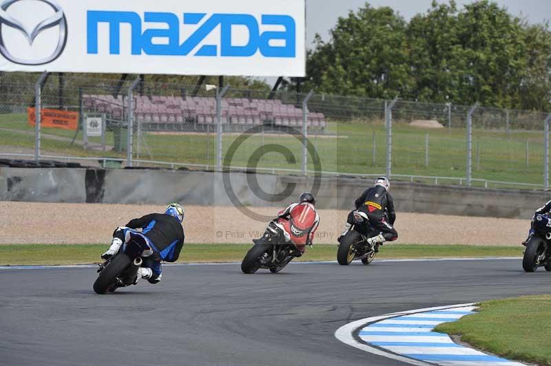 Motorcycle action photographs;donington;donington park leicestershire;donington photographs;event digital images;eventdigitalimages;no limits trackday;peter wileman photography;trackday;trackday digital images;trackday photos