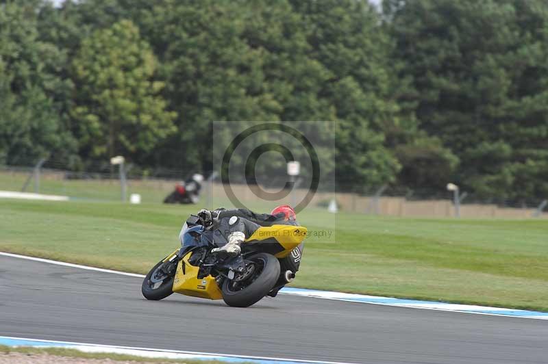 Motorcycle action photographs;donington;donington park leicestershire;donington photographs;event digital images;eventdigitalimages;no limits trackday;peter wileman photography;trackday;trackday digital images;trackday photos
