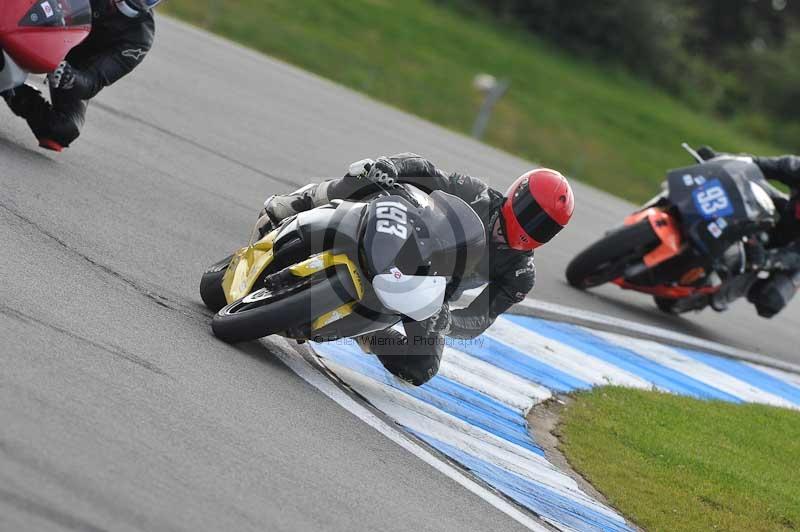 Motorcycle action photographs;donington;donington park leicestershire;donington photographs;event digital images;eventdigitalimages;no limits trackday;peter wileman photography;trackday;trackday digital images;trackday photos