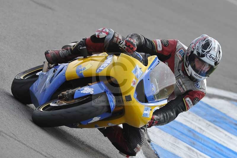 Motorcycle action photographs;donington;donington park leicestershire;donington photographs;event digital images;eventdigitalimages;no limits trackday;peter wileman photography;trackday;trackday digital images;trackday photos