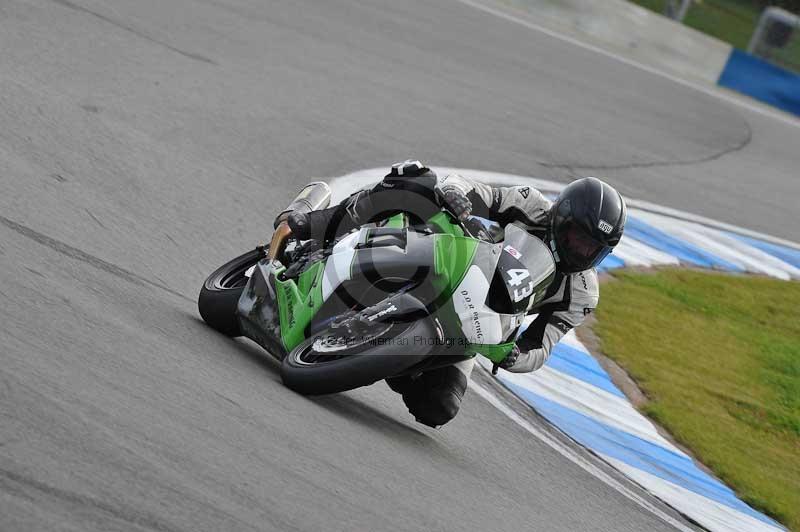 Motorcycle action photographs;donington;donington park leicestershire;donington photographs;event digital images;eventdigitalimages;no limits trackday;peter wileman photography;trackday;trackday digital images;trackday photos