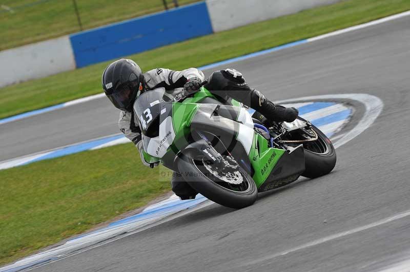Motorcycle action photographs;donington;donington park leicestershire;donington photographs;event digital images;eventdigitalimages;no limits trackday;peter wileman photography;trackday;trackday digital images;trackday photos