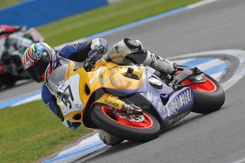 Motorcycle action photographs;donington;donington park leicestershire;donington photographs;event digital images;eventdigitalimages;no limits trackday;peter wileman photography;trackday;trackday digital images;trackday photos