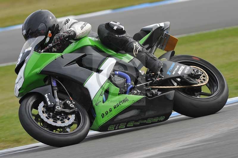 Motorcycle action photographs;donington;donington park leicestershire;donington photographs;event digital images;eventdigitalimages;no limits trackday;peter wileman photography;trackday;trackday digital images;trackday photos