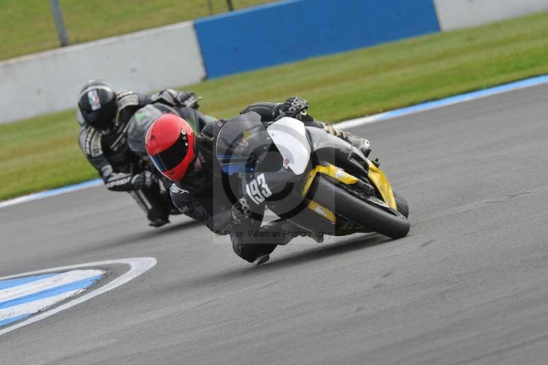 Motorcycle action photographs;donington;donington park leicestershire;donington photographs;event digital images;eventdigitalimages;no limits trackday;peter wileman photography;trackday;trackday digital images;trackday photos