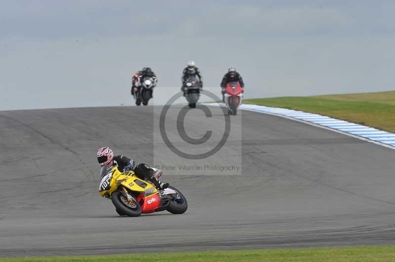 Motorcycle action photographs;donington;donington park leicestershire;donington photographs;event digital images;eventdigitalimages;no limits trackday;peter wileman photography;trackday;trackday digital images;trackday photos