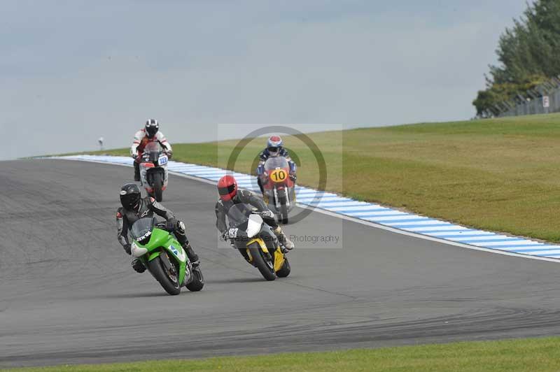Motorcycle action photographs;donington;donington park leicestershire;donington photographs;event digital images;eventdigitalimages;no limits trackday;peter wileman photography;trackday;trackday digital images;trackday photos