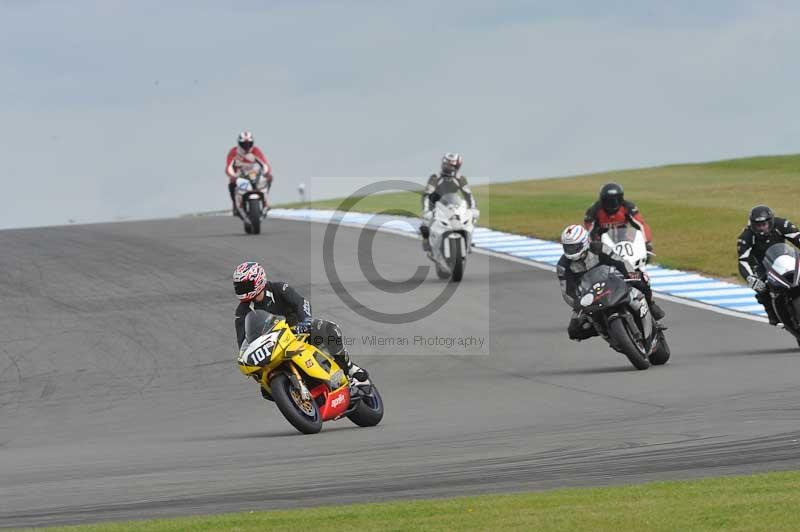 Motorcycle action photographs;donington;donington park leicestershire;donington photographs;event digital images;eventdigitalimages;no limits trackday;peter wileman photography;trackday;trackday digital images;trackday photos