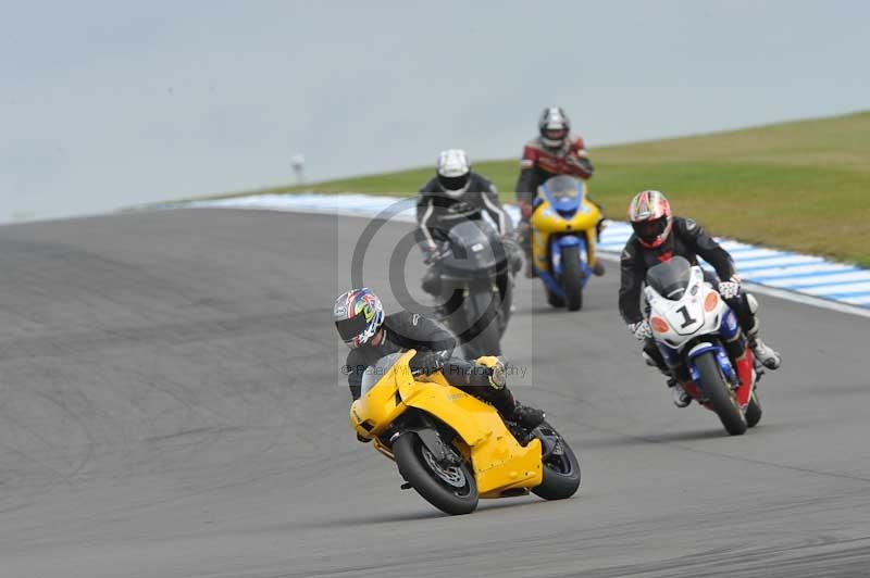 Motorcycle action photographs;donington;donington park leicestershire;donington photographs;event digital images;eventdigitalimages;no limits trackday;peter wileman photography;trackday;trackday digital images;trackday photos