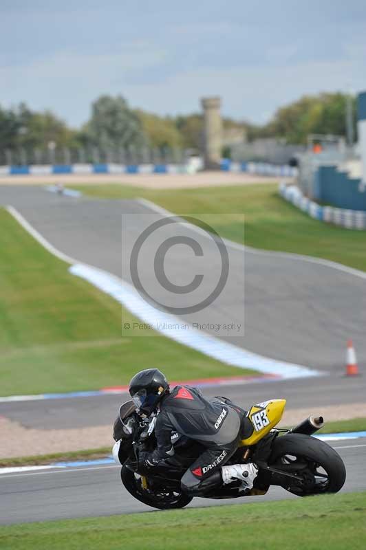 Motorcycle action photographs;donington;donington park leicestershire;donington photographs;event digital images;eventdigitalimages;no limits trackday;peter wileman photography;trackday;trackday digital images;trackday photos