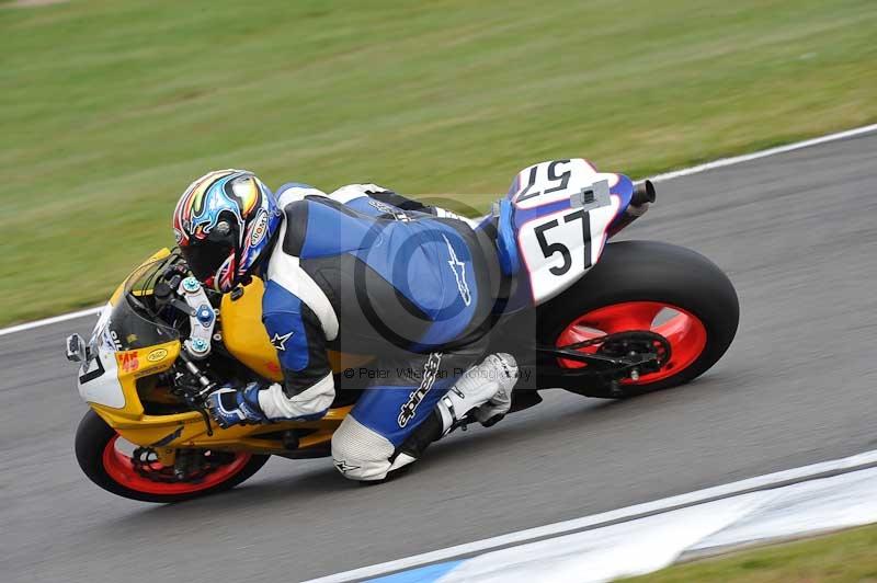 Motorcycle action photographs;donington;donington park leicestershire;donington photographs;event digital images;eventdigitalimages;no limits trackday;peter wileman photography;trackday;trackday digital images;trackday photos