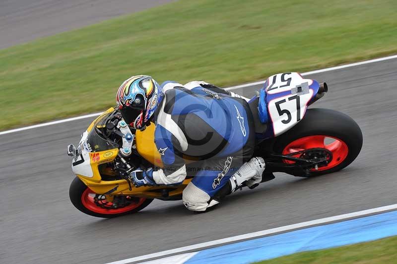 Motorcycle action photographs;donington;donington park leicestershire;donington photographs;event digital images;eventdigitalimages;no limits trackday;peter wileman photography;trackday;trackday digital images;trackday photos