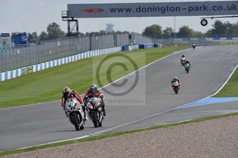 Motorcycle action photographs;donington;donington park leicestershire;donington photographs;event digital images;eventdigitalimages;no limits trackday;peter wileman photography;trackday;trackday digital images;trackday photos