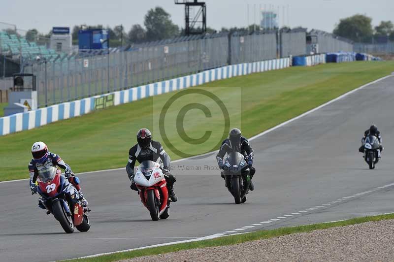 Motorcycle action photographs;donington;donington park leicestershire;donington photographs;event digital images;eventdigitalimages;no limits trackday;peter wileman photography;trackday;trackday digital images;trackday photos