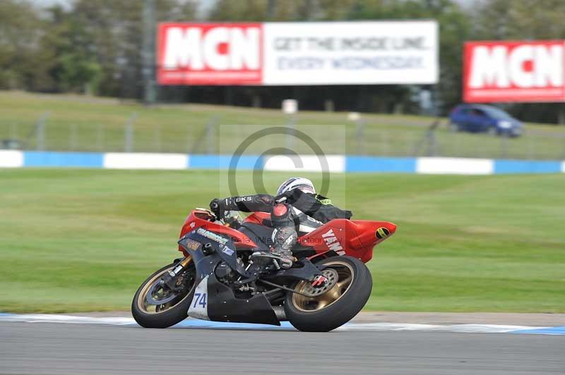 Motorcycle action photographs;donington;donington park leicestershire;donington photographs;event digital images;eventdigitalimages;no limits trackday;peter wileman photography;trackday;trackday digital images;trackday photos