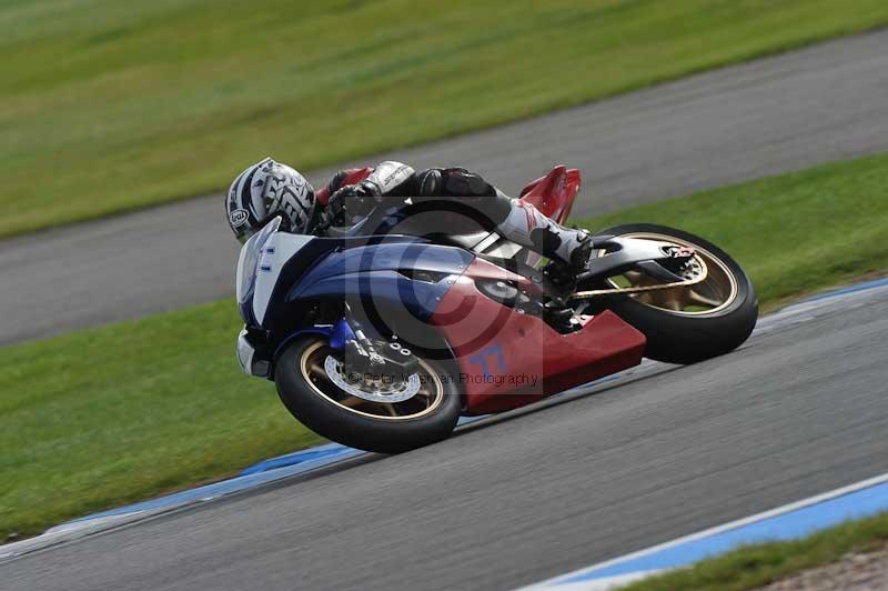 Motorcycle action photographs;donington;donington park leicestershire;donington photographs;event digital images;eventdigitalimages;no limits trackday;peter wileman photography;trackday;trackday digital images;trackday photos
