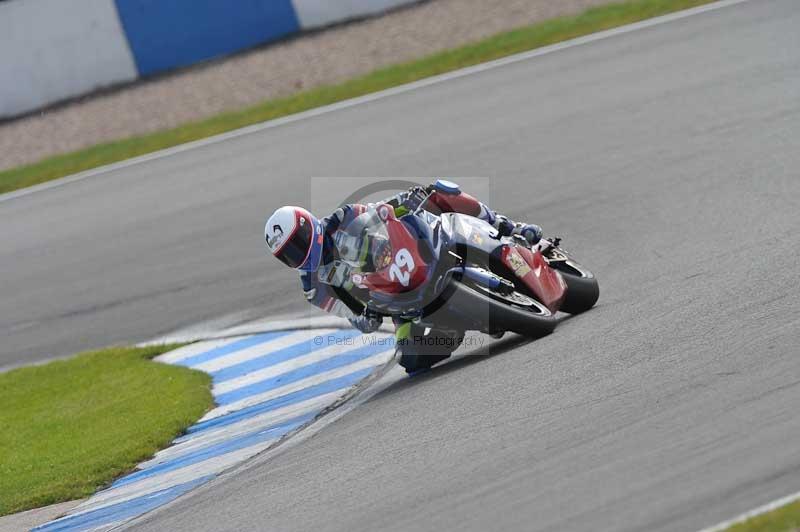 Motorcycle action photographs;donington;donington park leicestershire;donington photographs;event digital images;eventdigitalimages;no limits trackday;peter wileman photography;trackday;trackday digital images;trackday photos