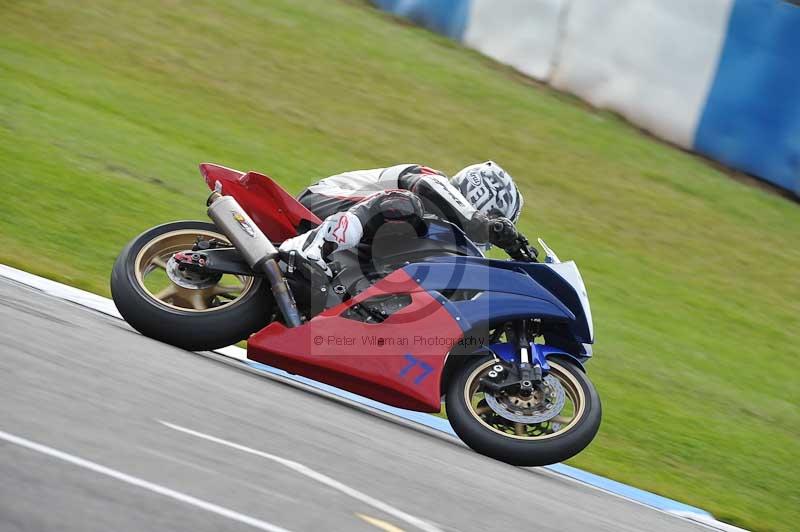Motorcycle action photographs;donington;donington park leicestershire;donington photographs;event digital images;eventdigitalimages;no limits trackday;peter wileman photography;trackday;trackday digital images;trackday photos