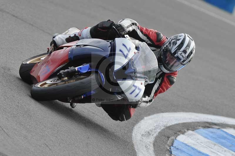 Motorcycle action photographs;donington;donington park leicestershire;donington photographs;event digital images;eventdigitalimages;no limits trackday;peter wileman photography;trackday;trackday digital images;trackday photos