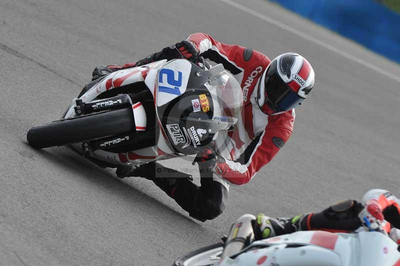 Motorcycle action photographs;donington;donington park leicestershire;donington photographs;event digital images;eventdigitalimages;no limits trackday;peter wileman photography;trackday;trackday digital images;trackday photos